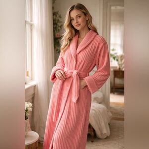 Vintage 70 80s Pink Robe Belted Hostess House Coat Plush Lounge Cottagecore Glam